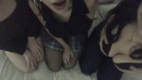 3girlz4uu's media