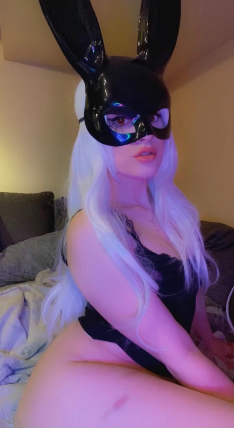 Adelia_rabbit's media