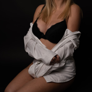 Aelyne_'s media