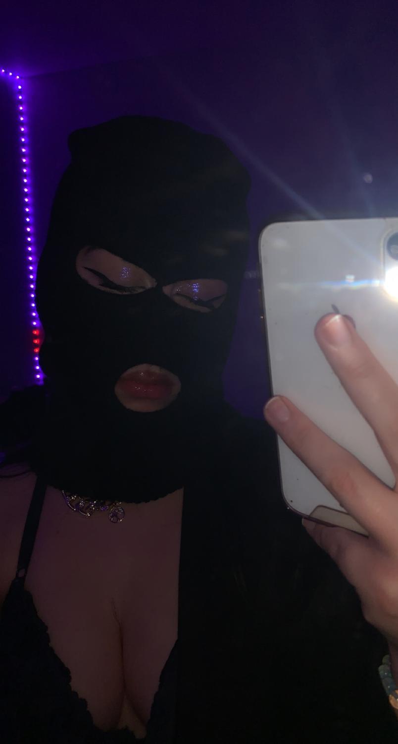 Alana_1999's media