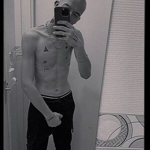 Aleck2231's avatar