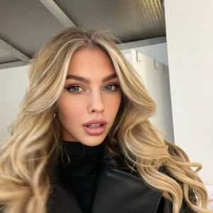 Alexa_breit's media