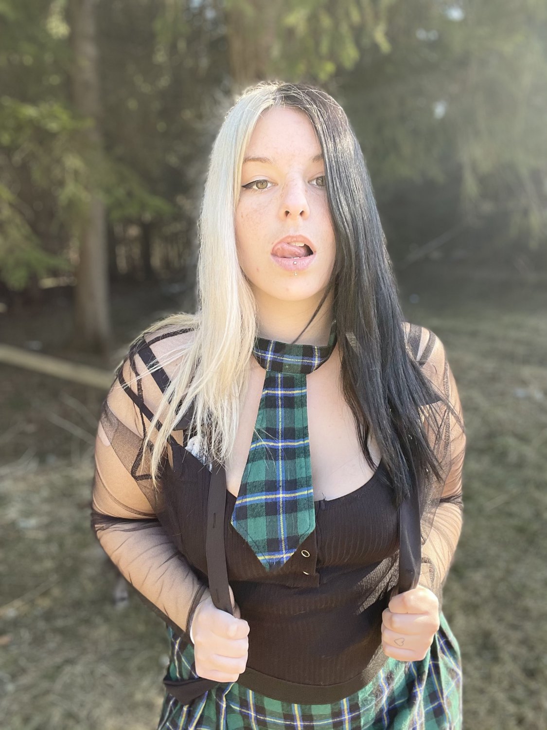 Alexemarchildon's media