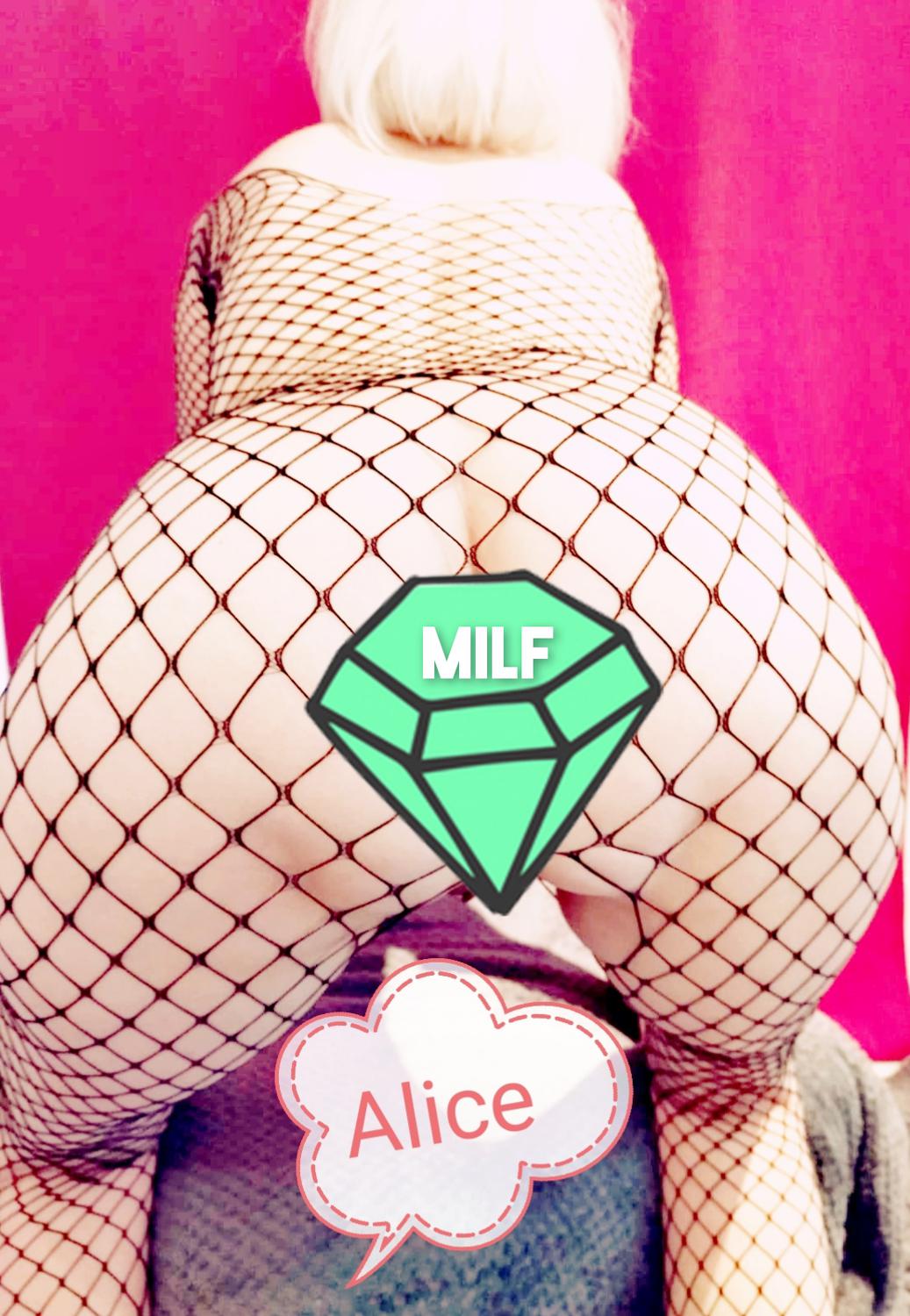 Alice_milfsexporn's media