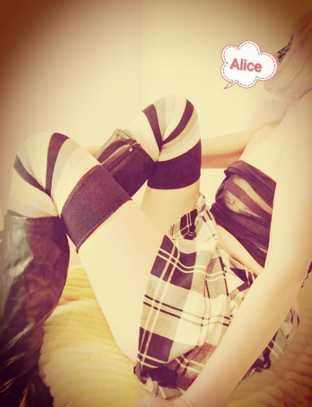 Alice_milfsexporn's media