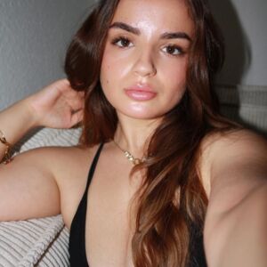 Aliciaadina's media