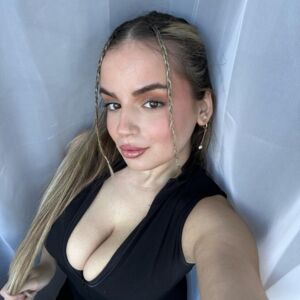 Aliciaadina's media