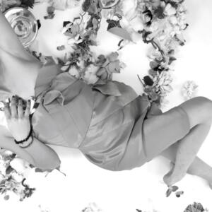 Almarose's media