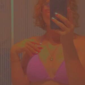 Amandinevt's media