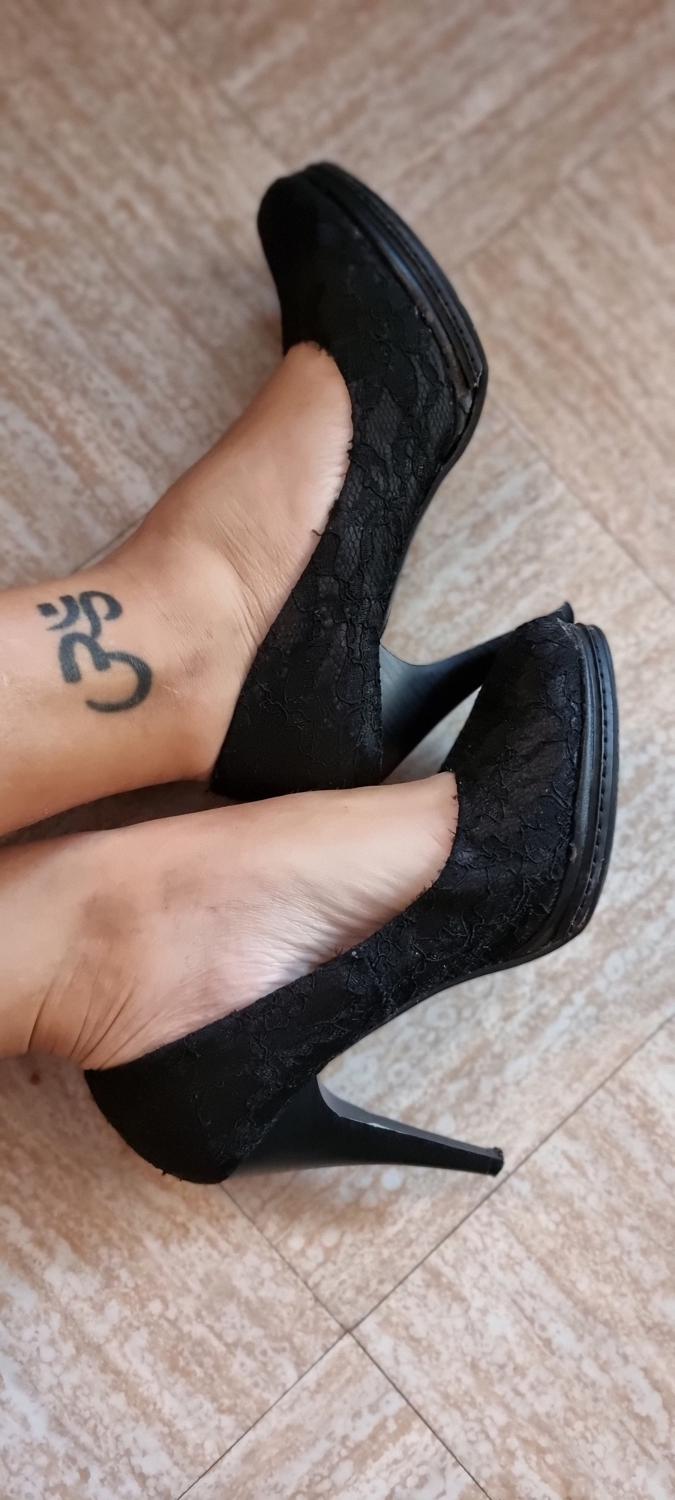 Amelfeet's media