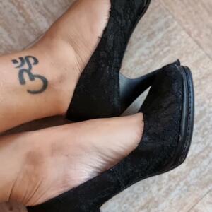 Amelfeet's media