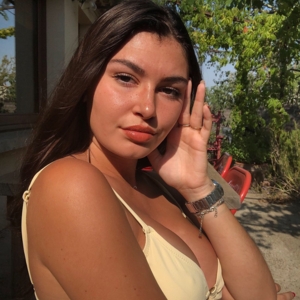 Ameliechristol's media