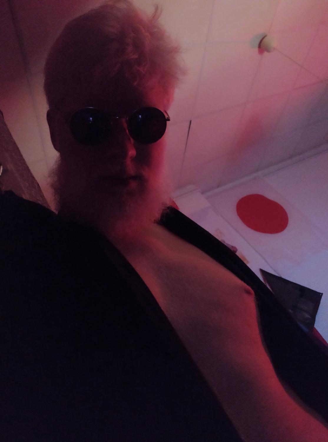 An_devil_albinos's media