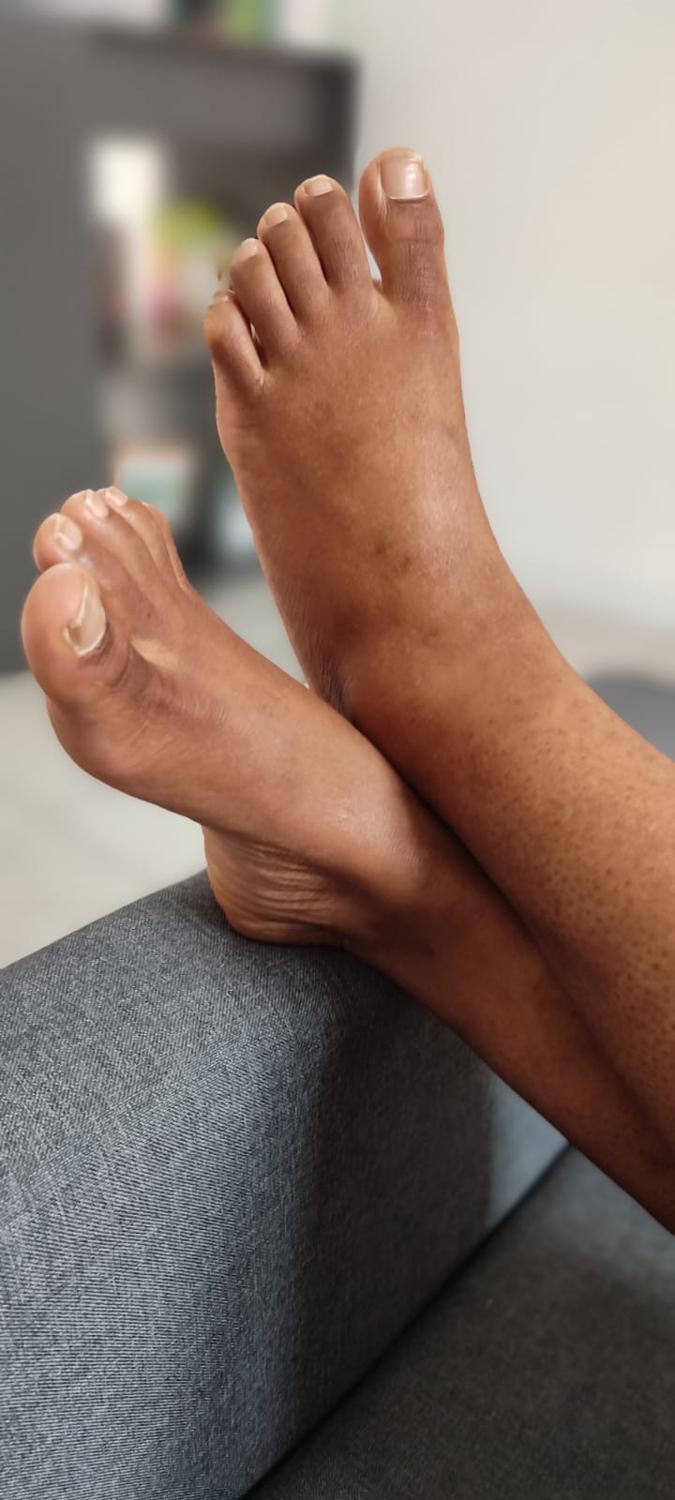 Anaah_feet's media