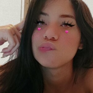 Andreinacfayolaa's media