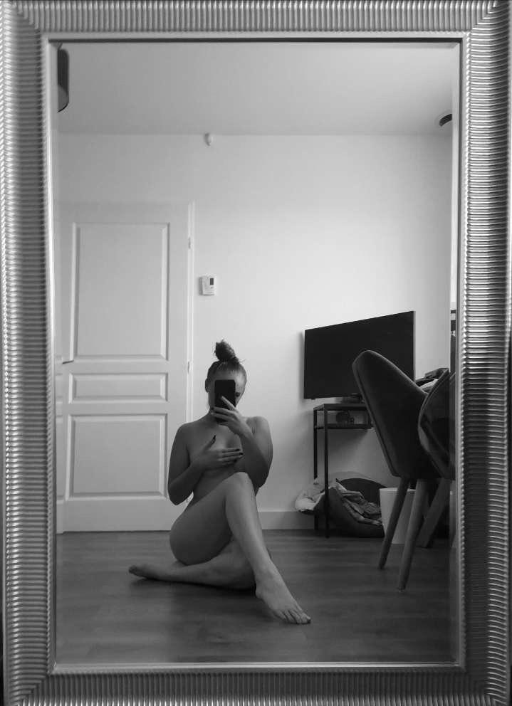 Ange_anais_off's media