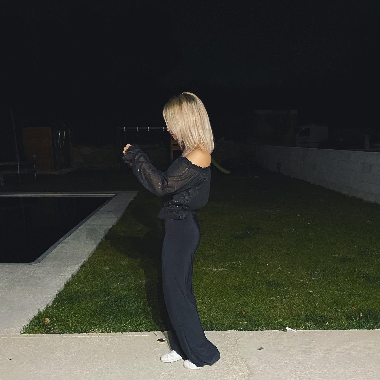 Ange-blondie's media
