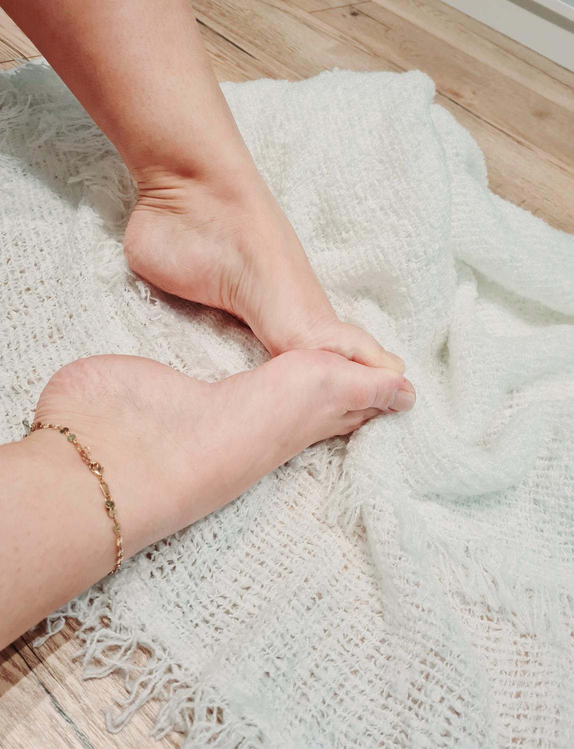 Angel_feet_1's media