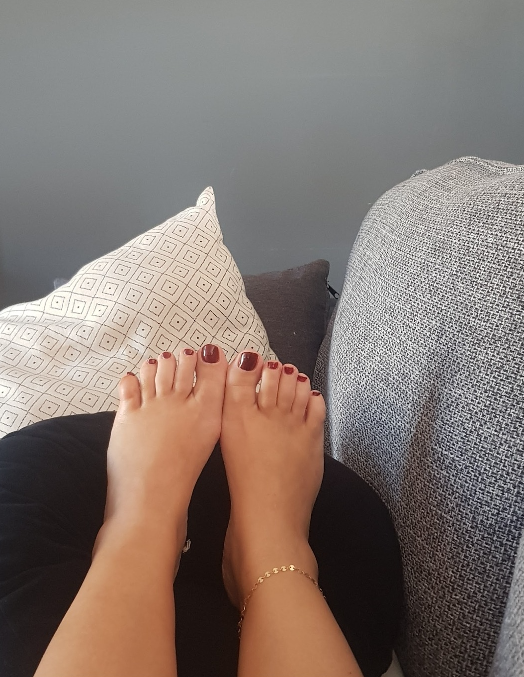 Angel_feet_1's media