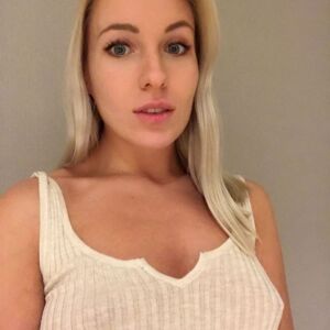 Angelikagrays's media