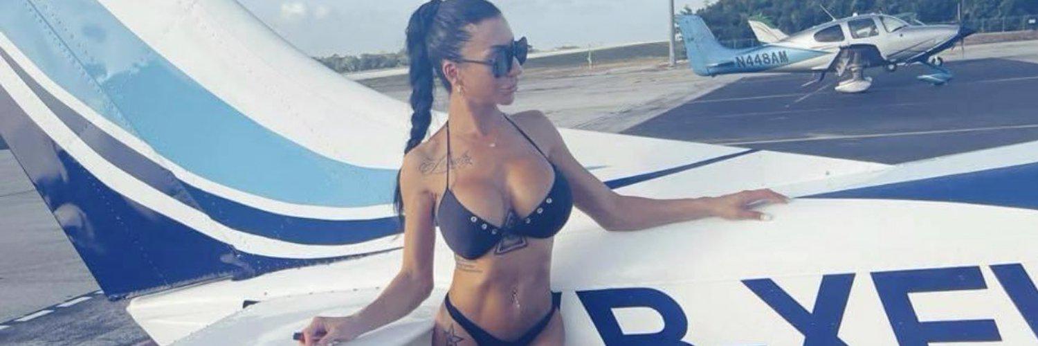 Angie_bugatti's media