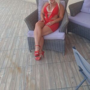Angiecoquina's media