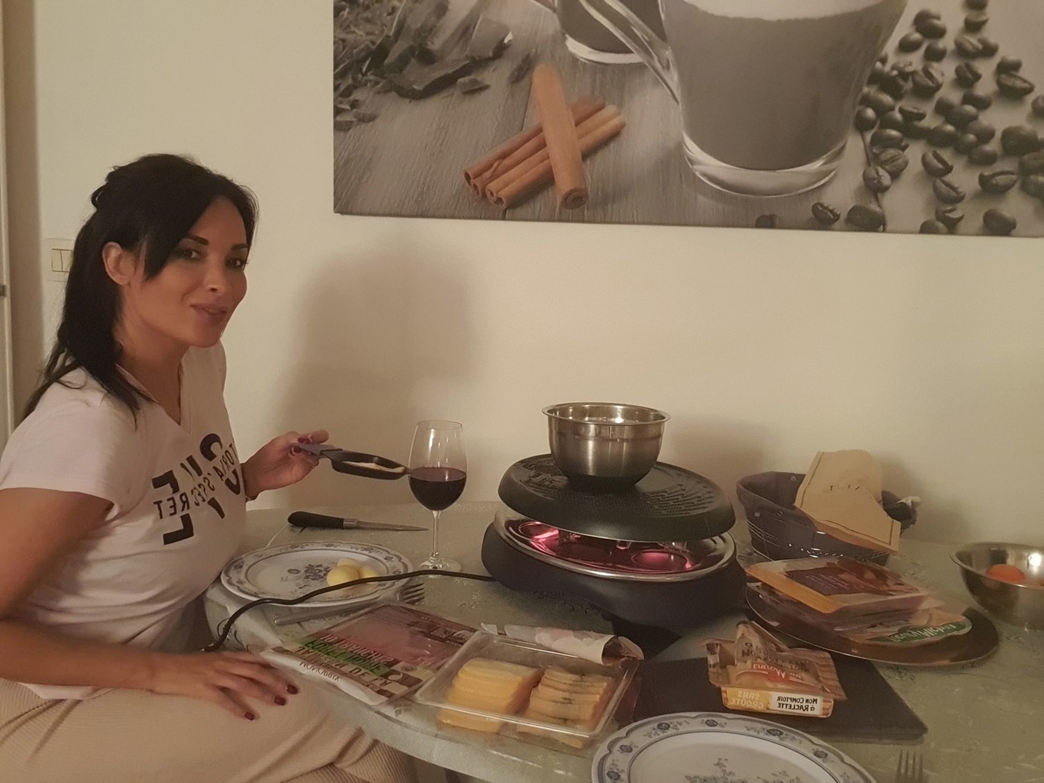 Anissakate's media