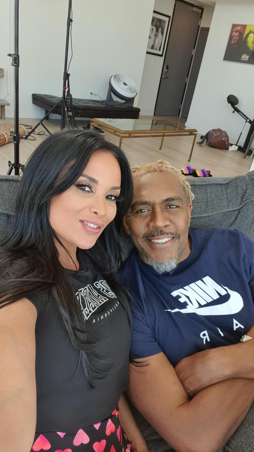 Anissakate's media