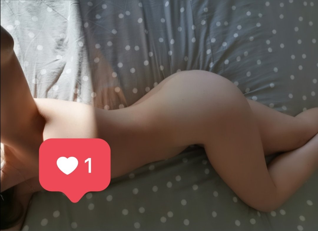 Aphrodite2021's media