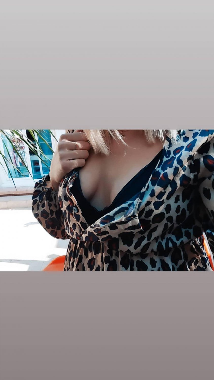 Aphrodite2021's media