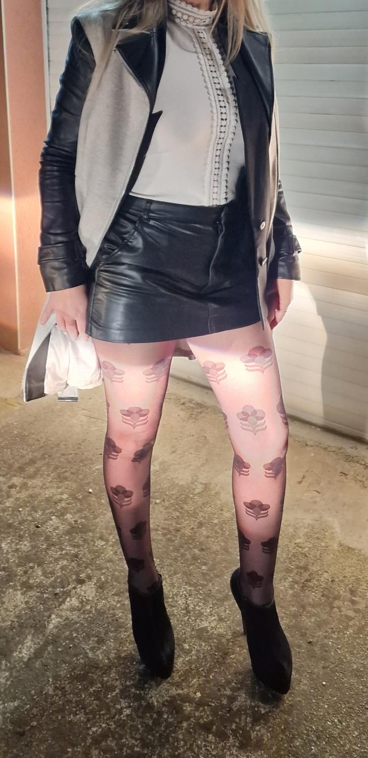 Ariaheels's media