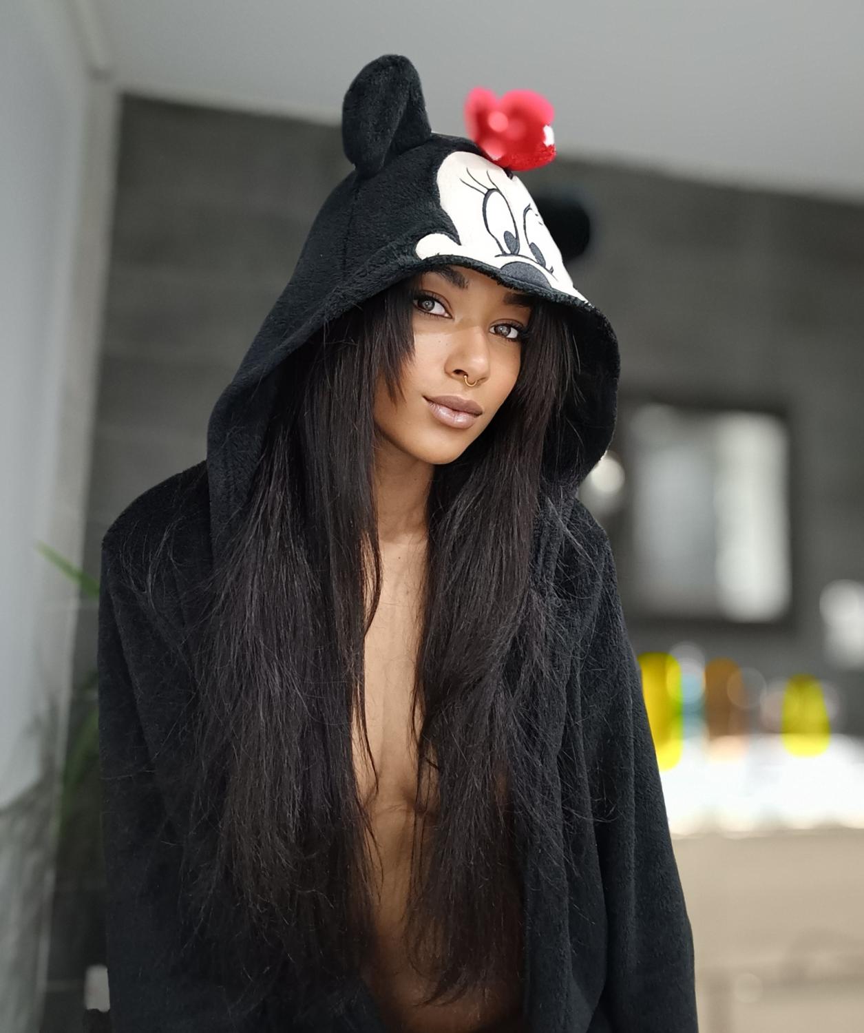 Arianamorgan's media