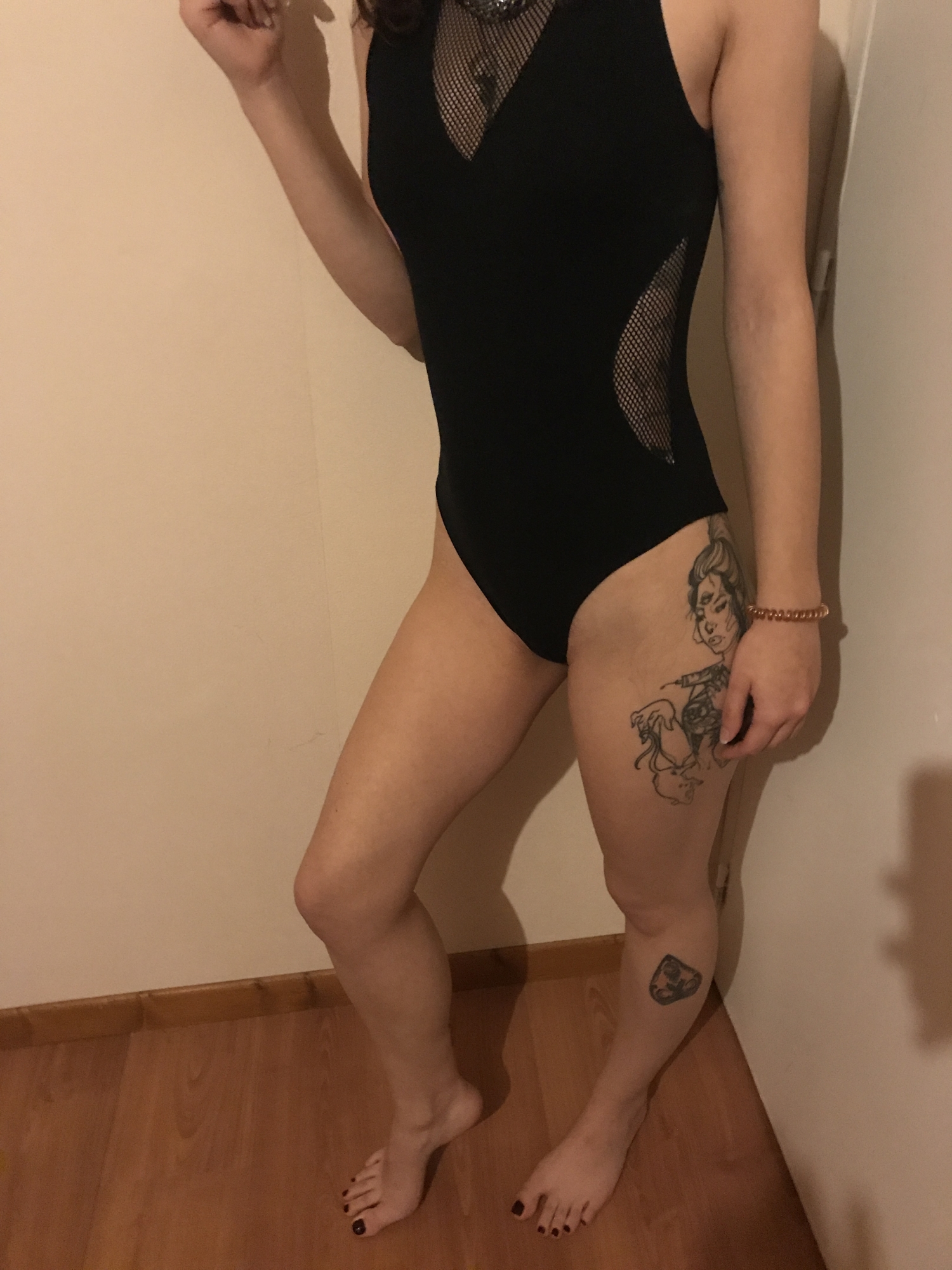 Artofsubmissive's media