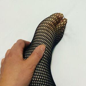 Asiefeetnude's media
