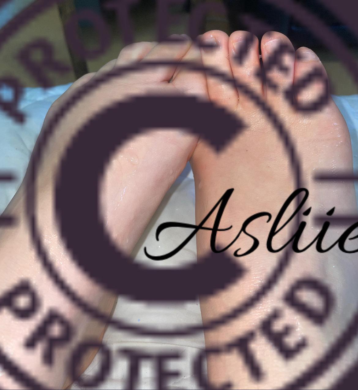Asliie's media