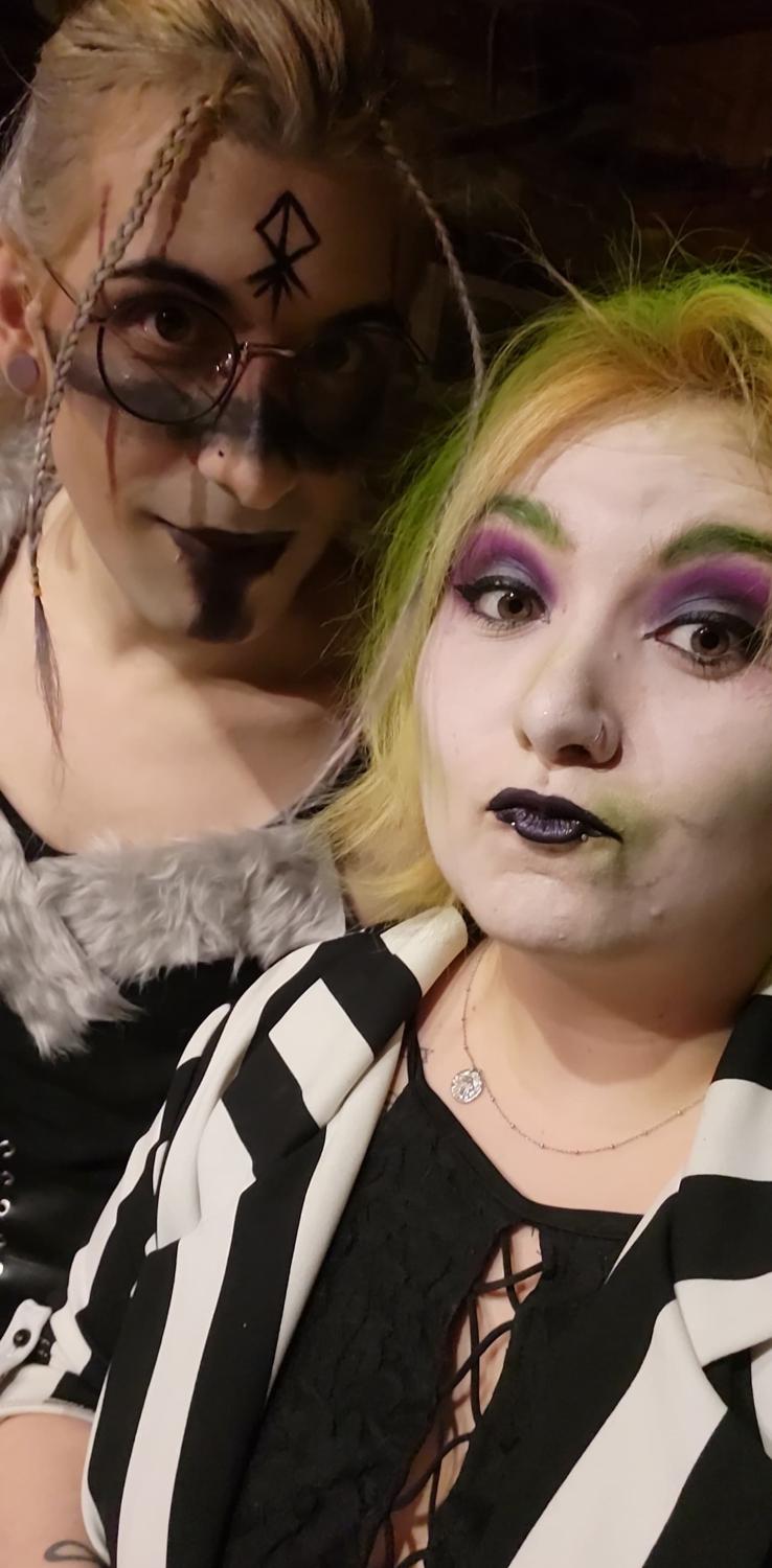 Athenaetfoxy's media