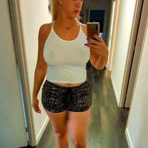 Ava_white's media