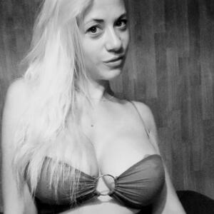 Ava_white's media