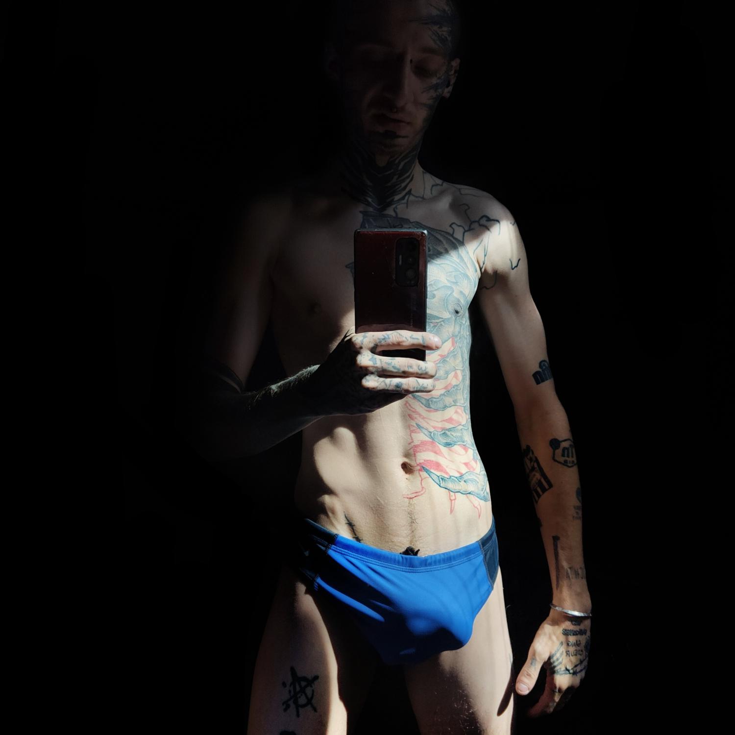 Axlblackorganic's media