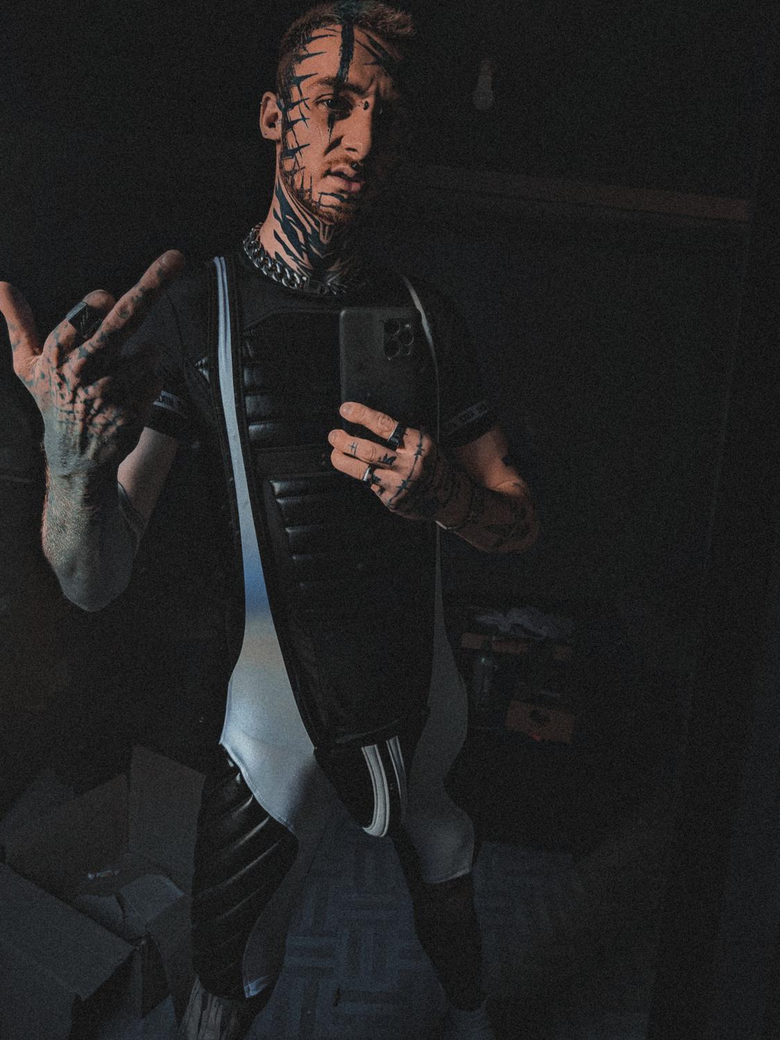 Axlblackorganic's media