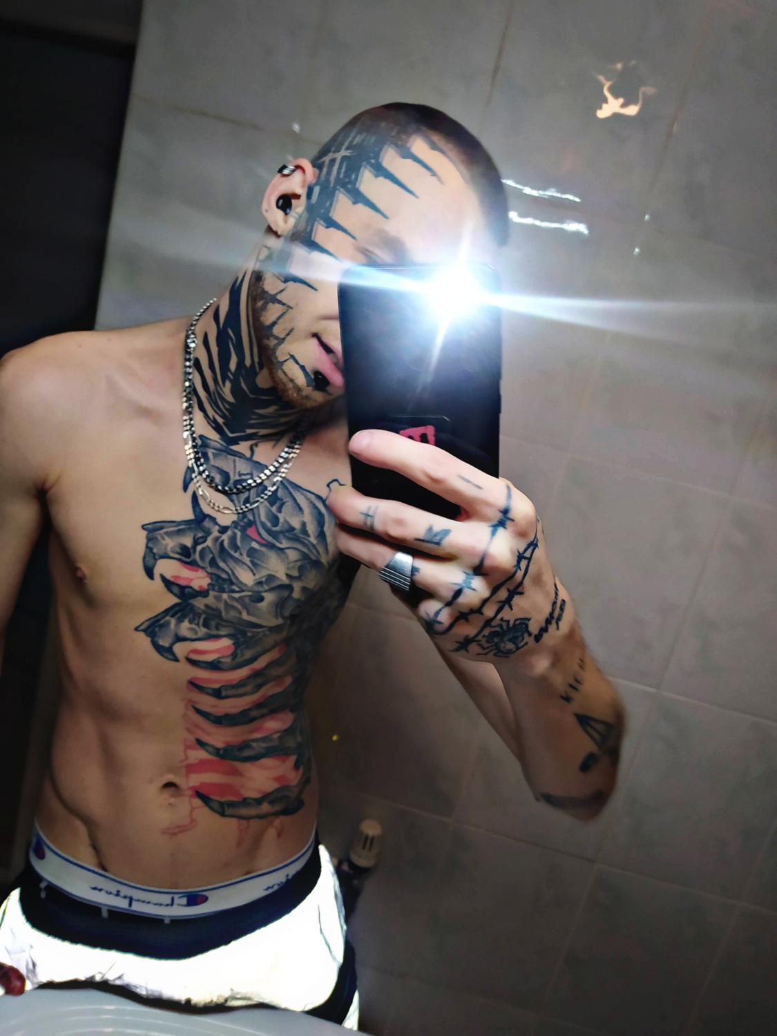 Axlblackorganic's media