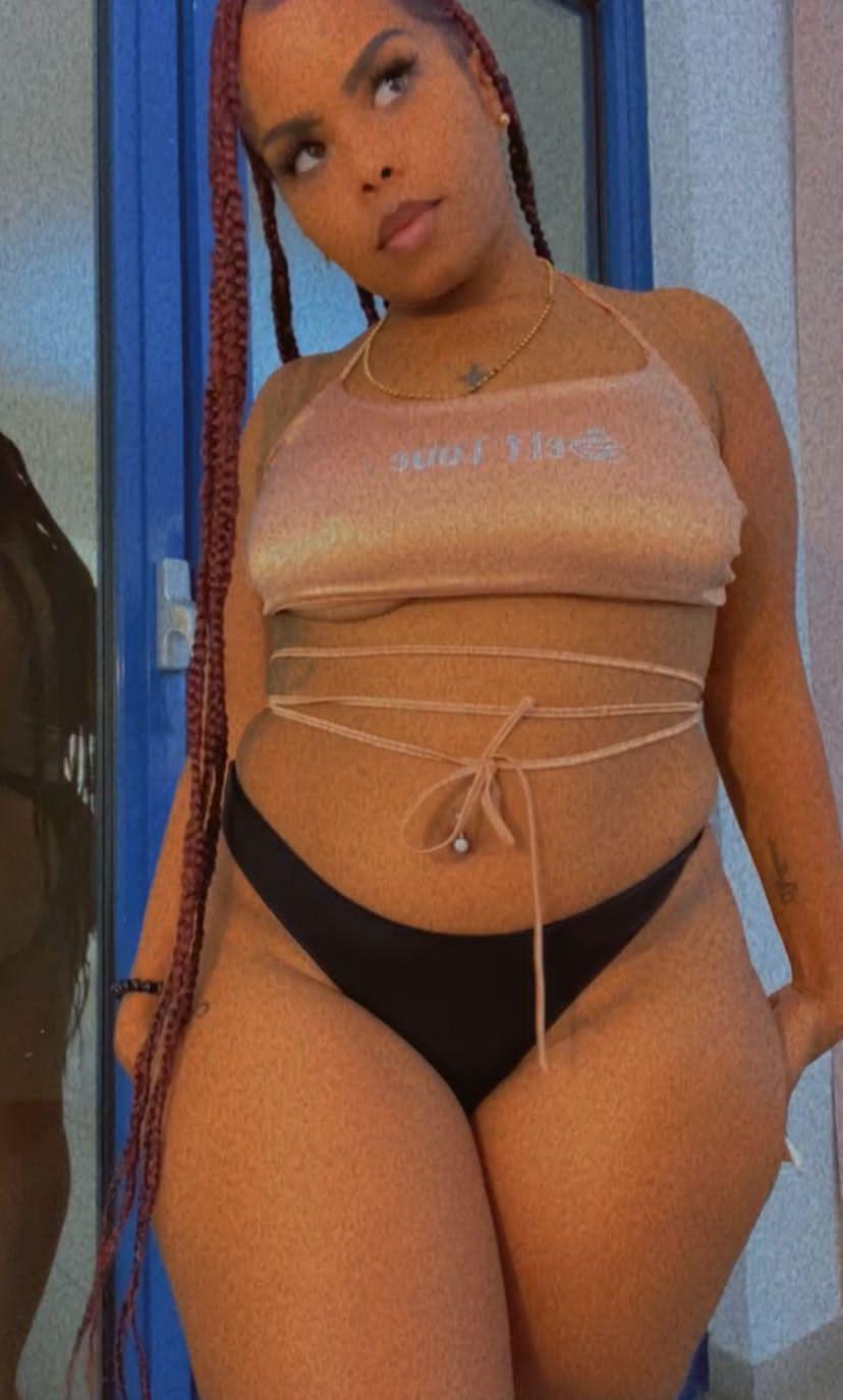 B_rosegold's media