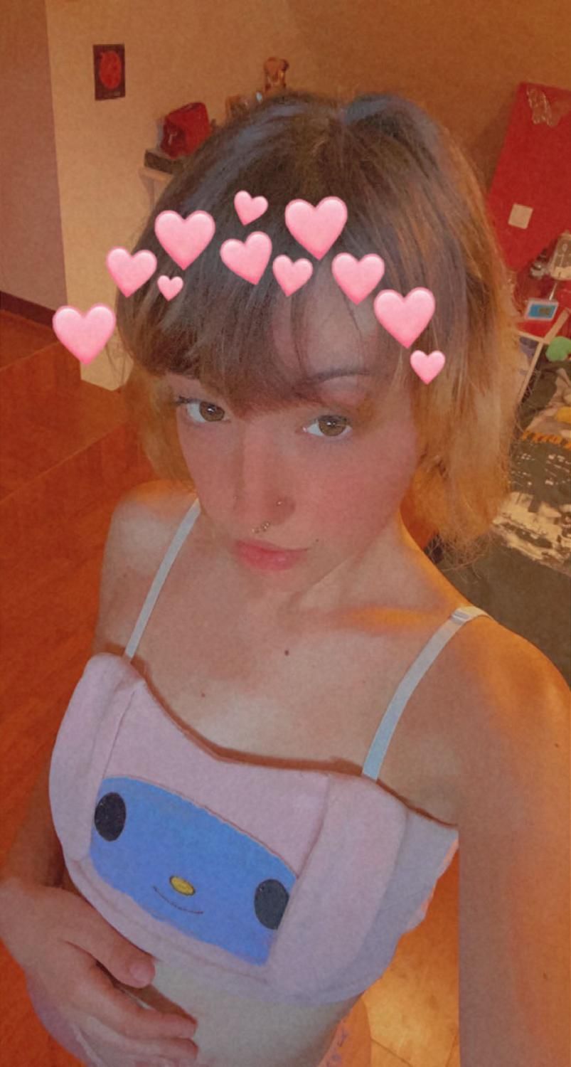 Babemym's media
