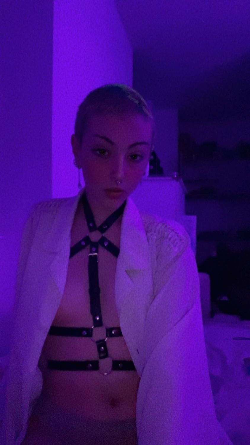 Babemym's media