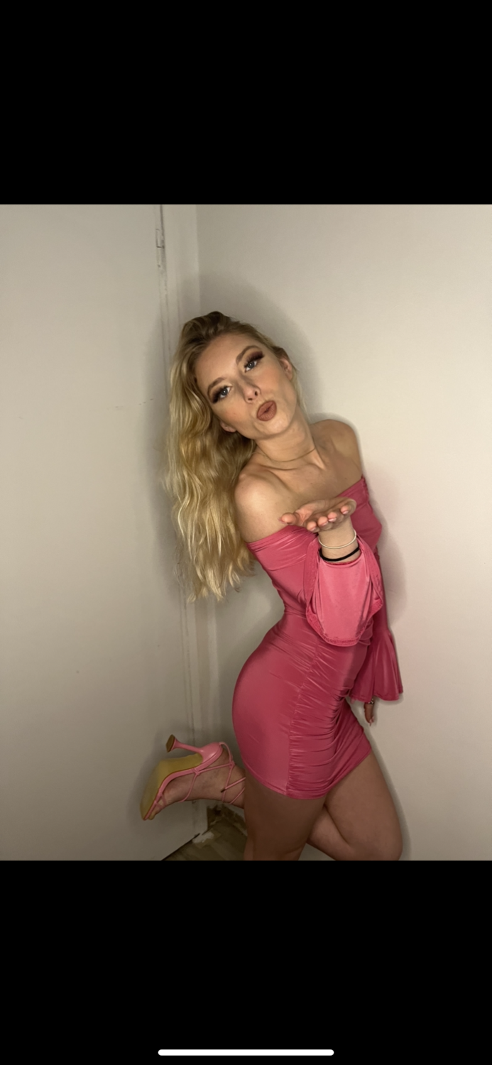 Babyblondieoff's media