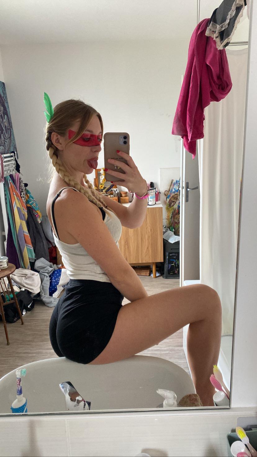 Babyblondieoff's media