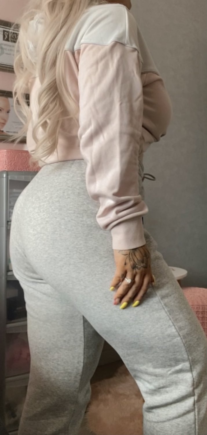 Babygirlpink's media
