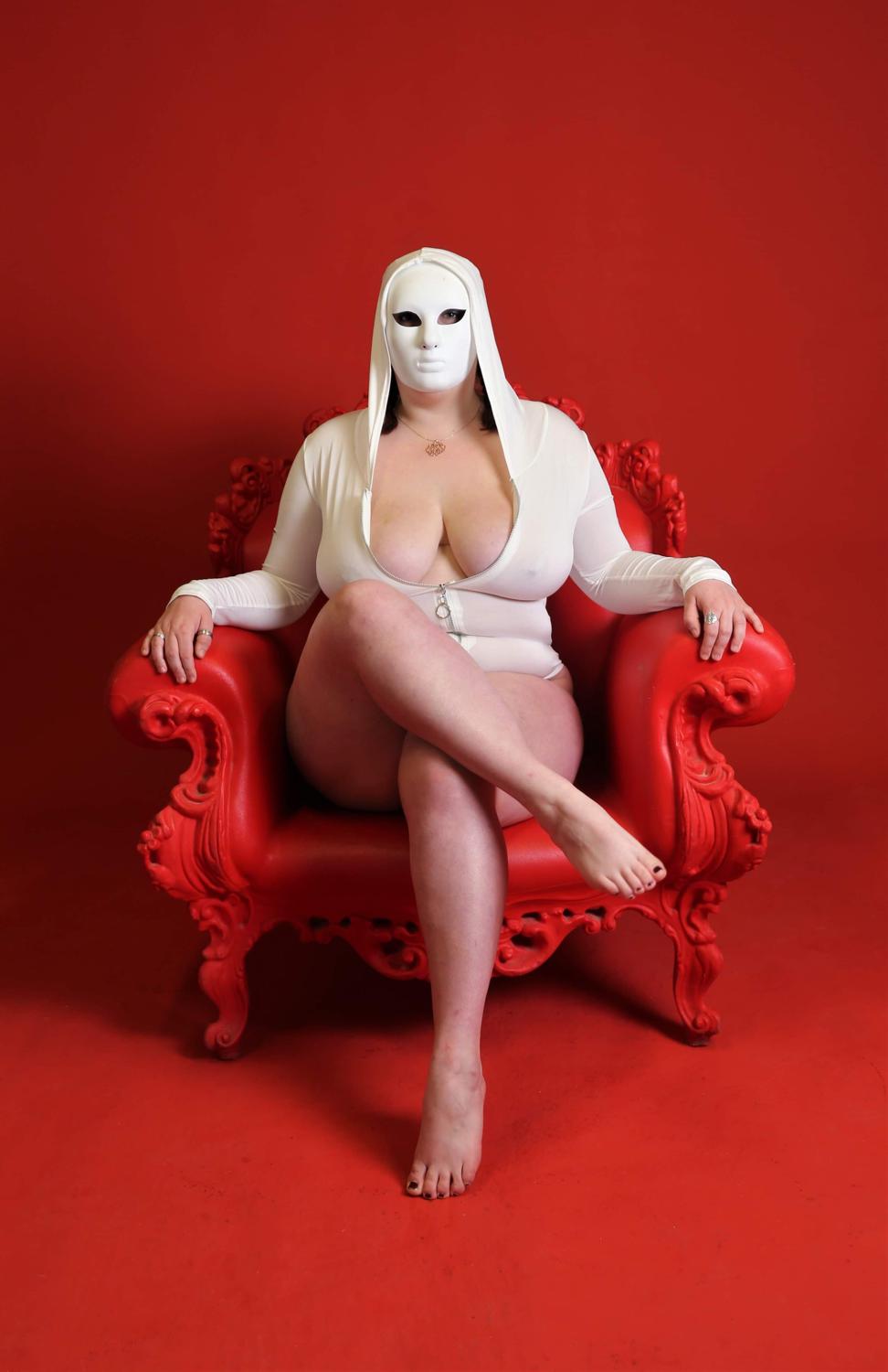 _bad_bitch's media