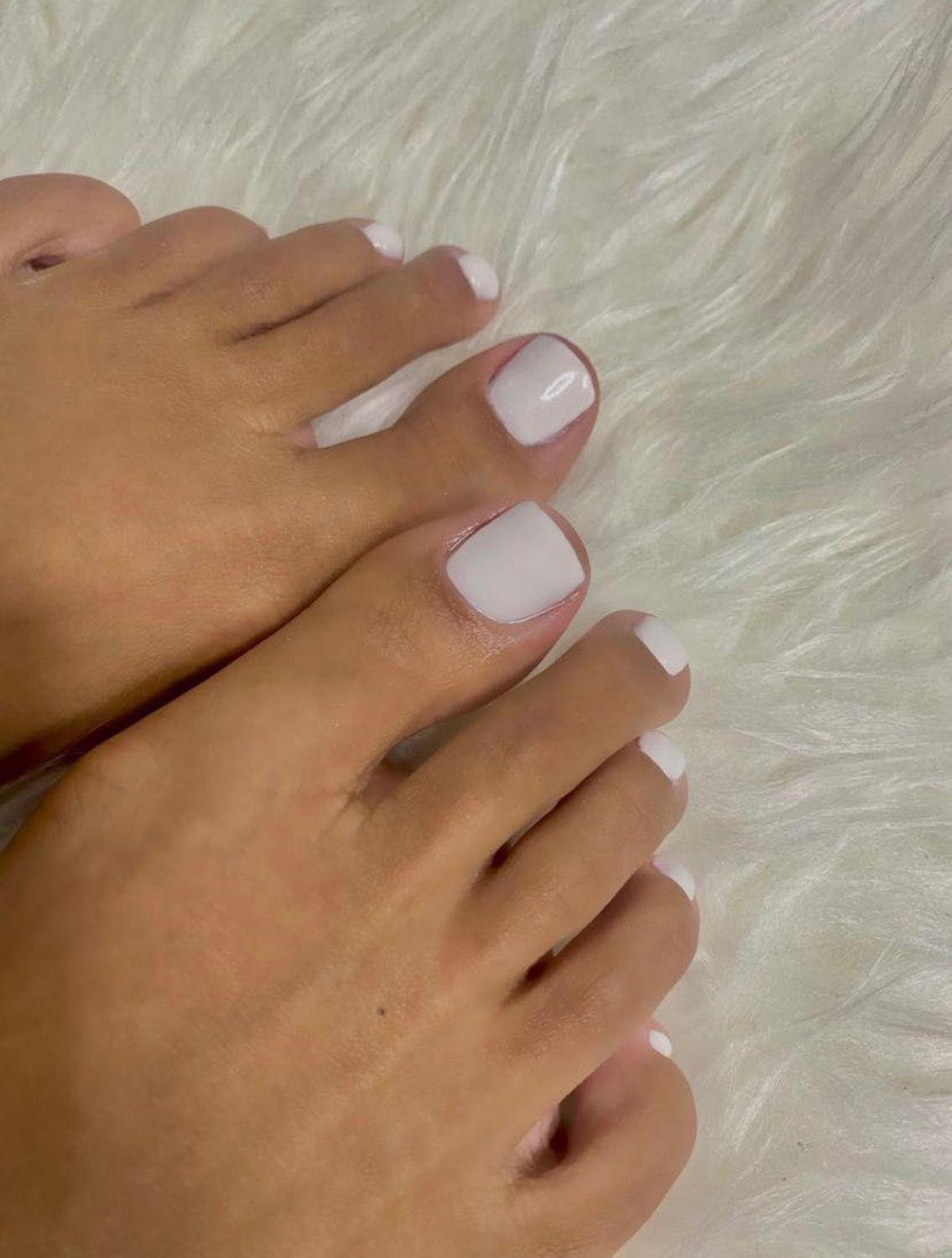 Barbiefeet-'s media