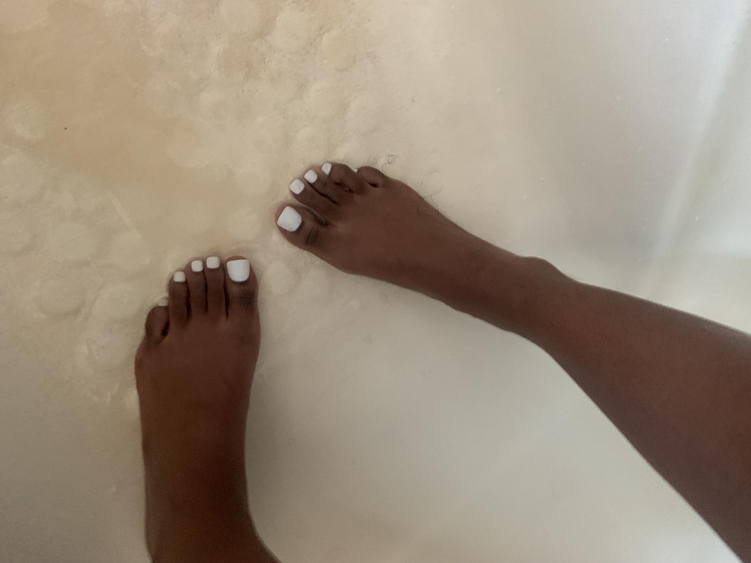 Barefootlilith's media